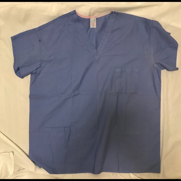 🔥SALE🔥 StandardTextile Blue Scrub Top - Picture 2 of 5